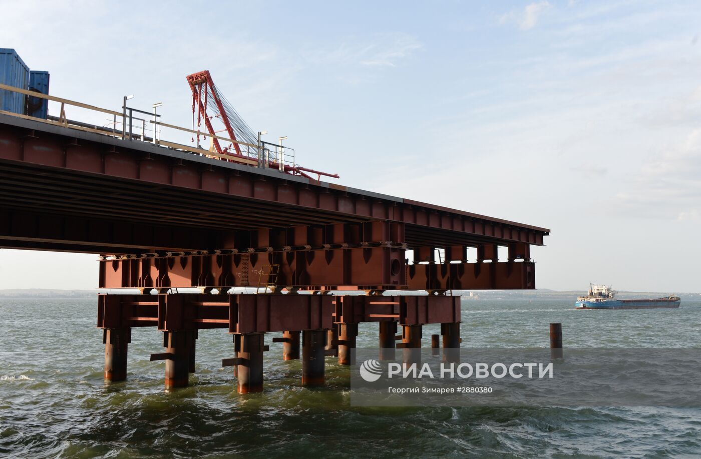 Строительство моста через Керченский пролив