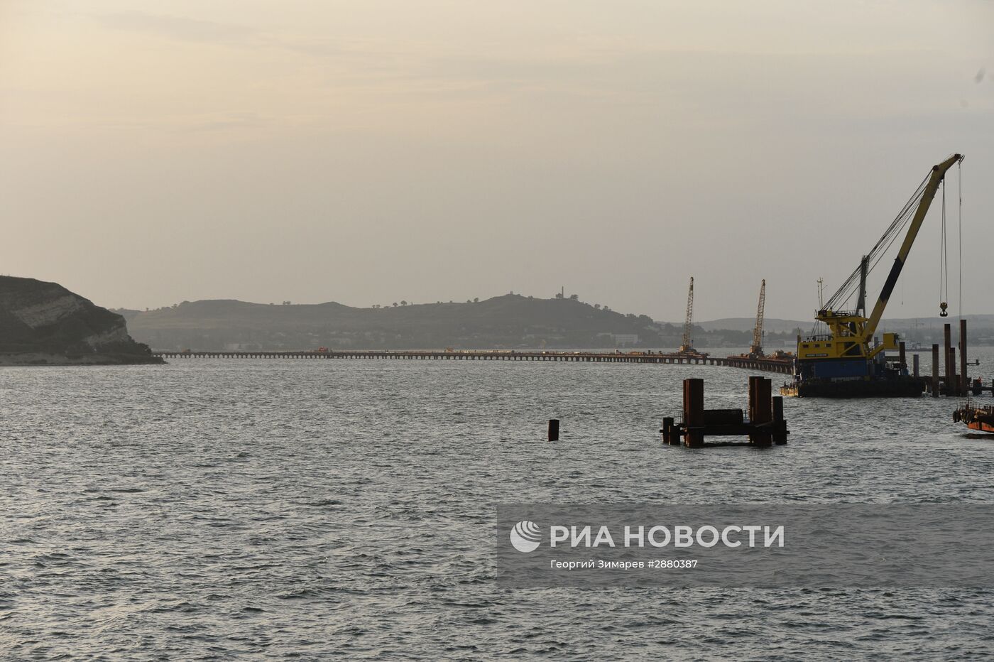 Строительство моста через Керченский пролив