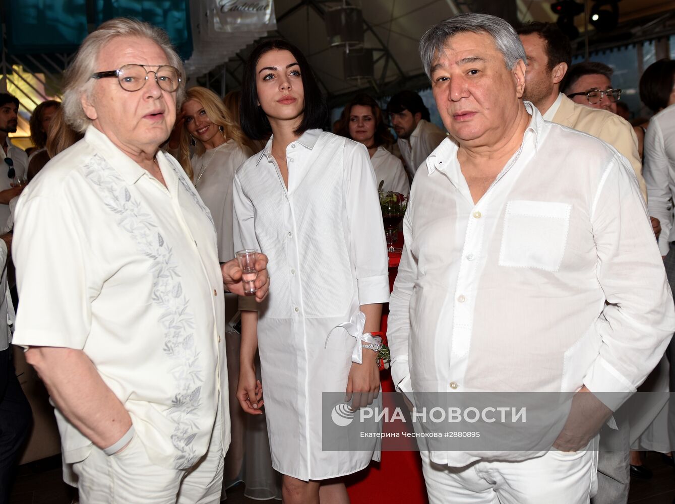 Вечеринка White Party