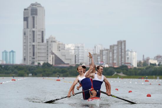 Гребля на байдарках и каноэ. Чемпионат Европы. Второй день