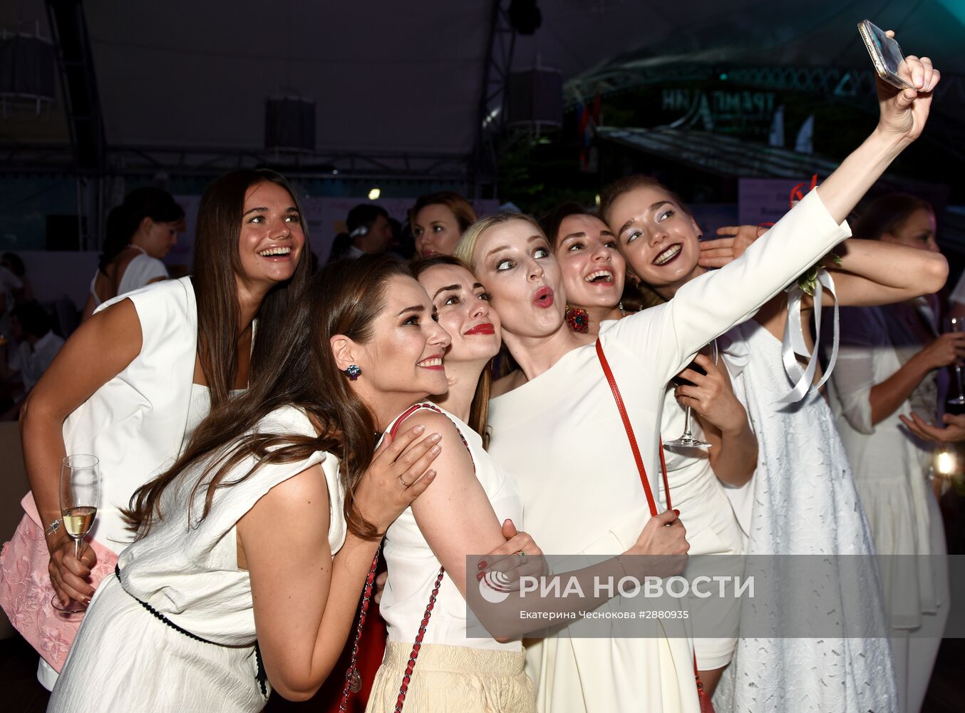 Вечеринка White Party