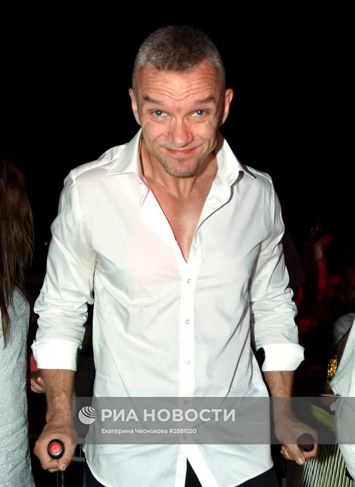 Вечеринка White Party