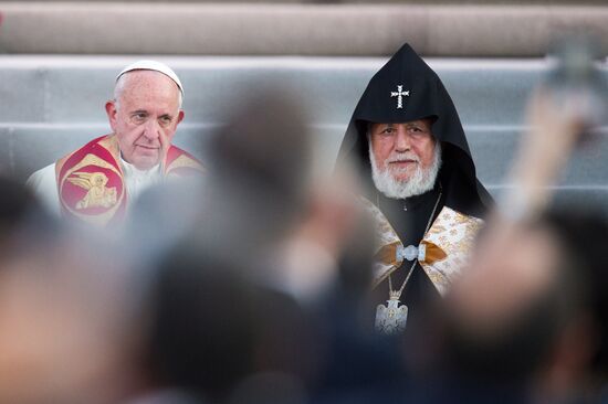 Визит папы римского в Армению