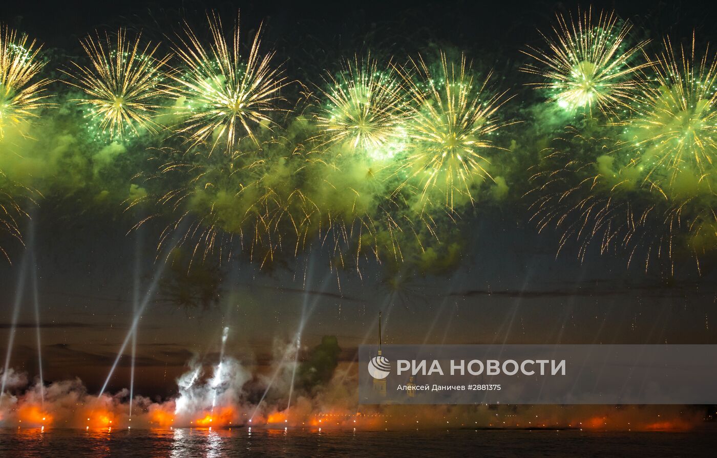 Праздник выпускников "Алые паруса-2016" в Санкт-Петербурге