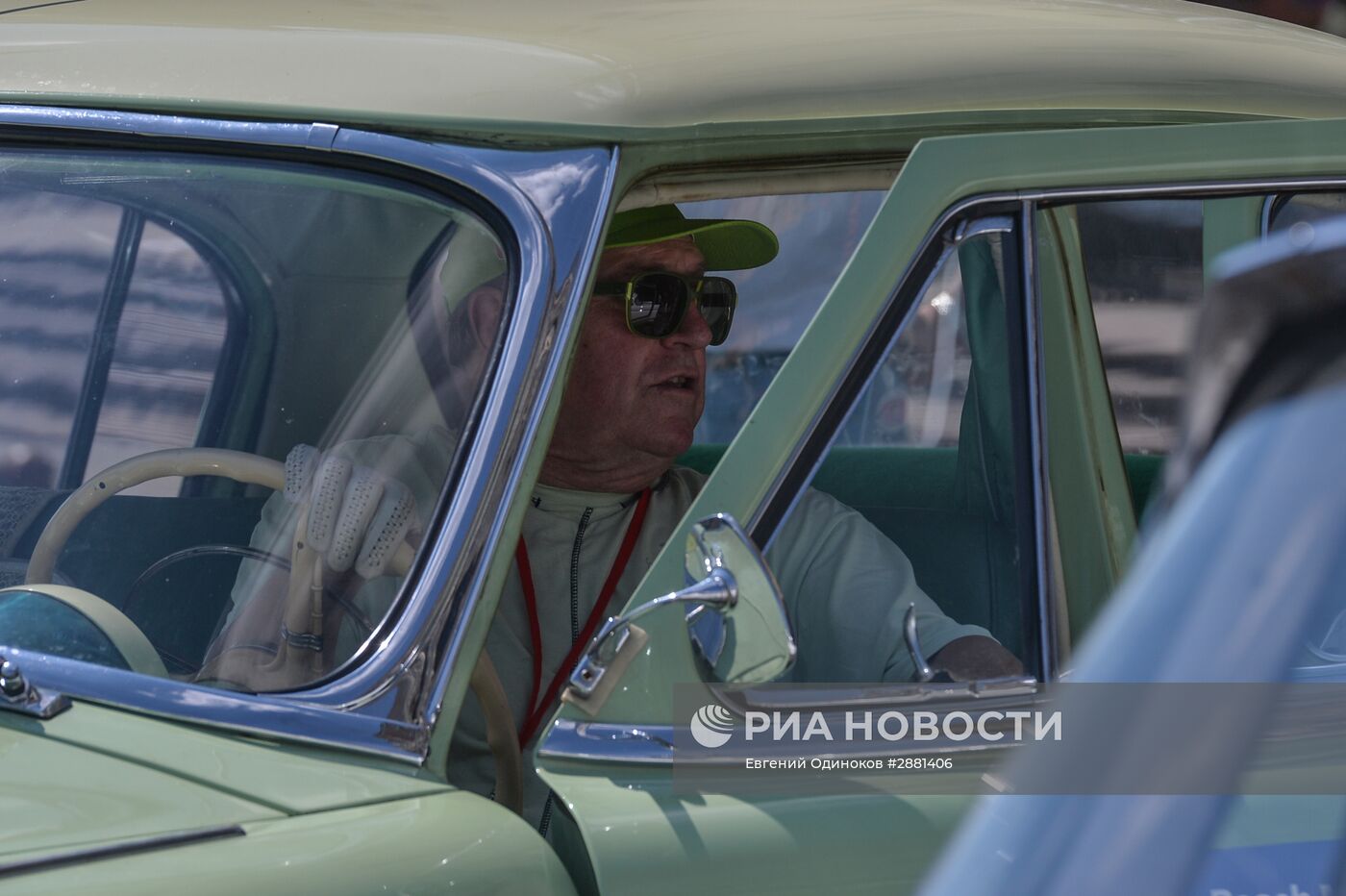 Гонка старинных автомобилей Bosch Moskau Klassik