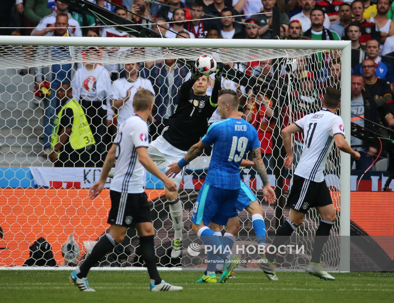 Футбол. Чемпионат Европы - 2016. Матч Германия - Словакия