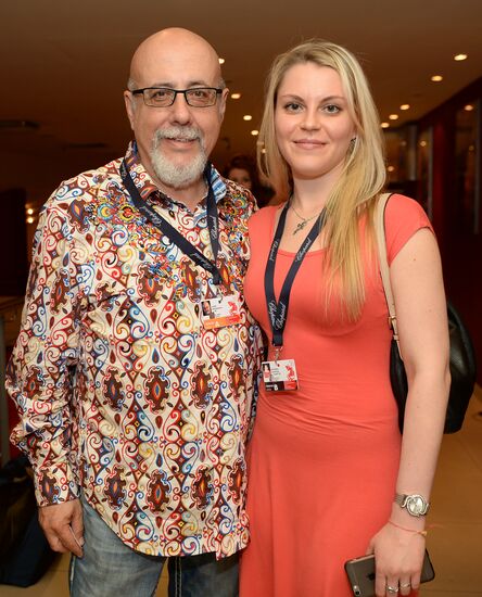 Пресс-конференция и показ фильма "Дорога к матери"