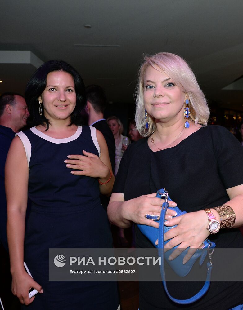 Пресс-конференция и показ фильма "Дорога к матери"