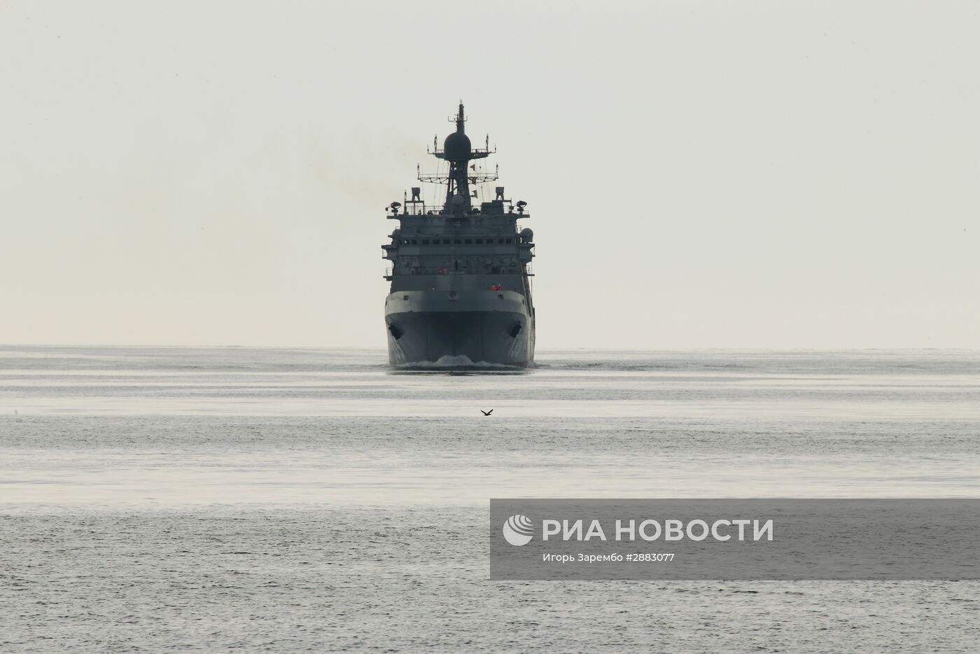 Большой десантный корабль "Иван Грен" вышел в море на ходовые испытания
