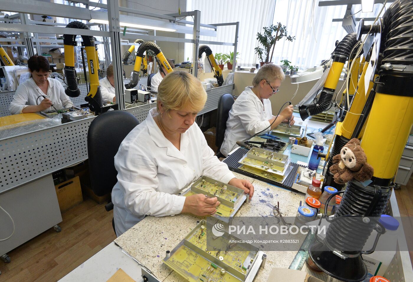 ЗАО "Научно-исследовательский институт по измерительной технике - радиотехнические комплексы"