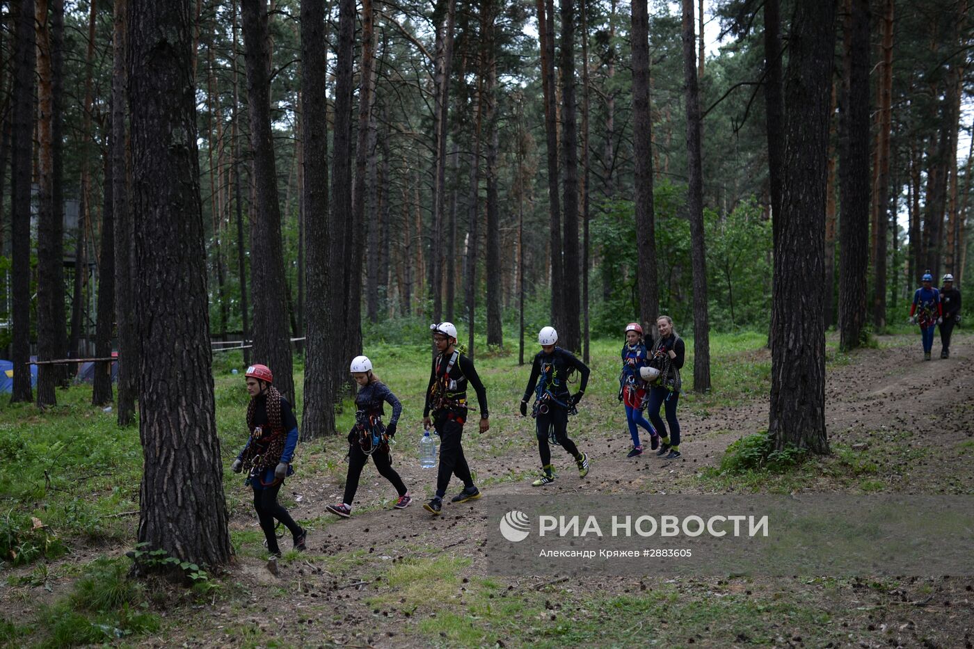Открытие полевого лагеря "Юный спасатель" в Новосибирской области