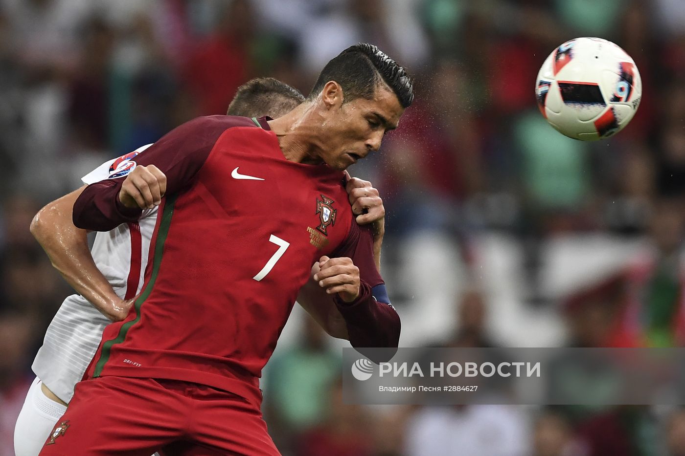 Футбол. Чемпионат Европы - 2016. Матч Польша - Португалия