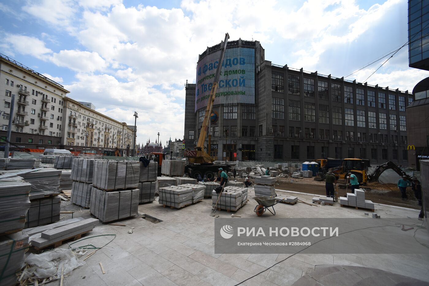 Продолжается реконструкция Тверской улицы