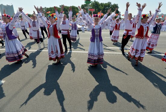 Военный парад в честь Дня независимости Белоруссии
