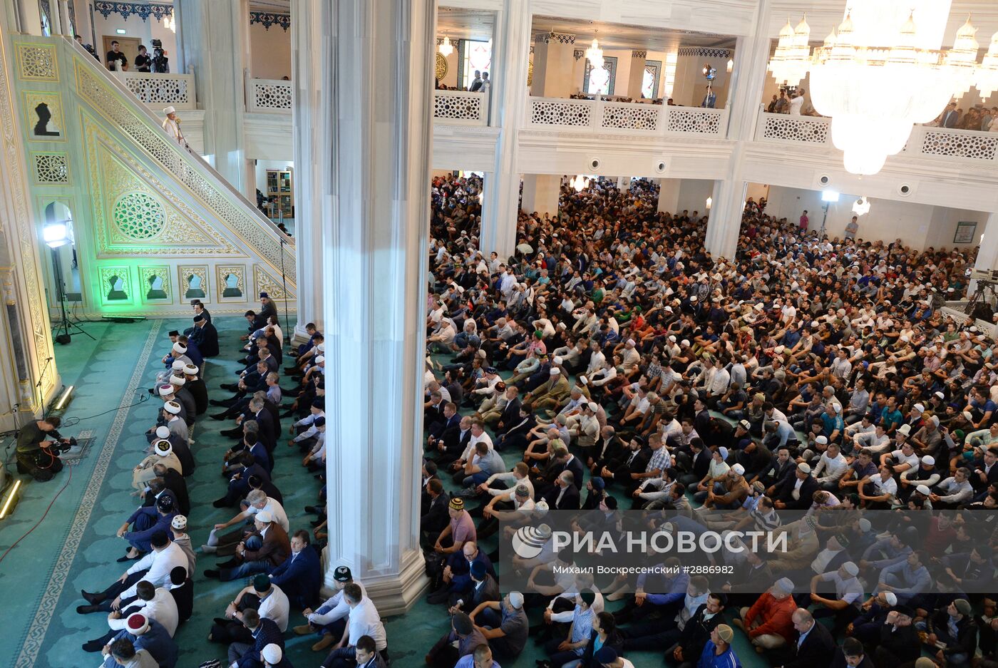 Празднование Ураза-байрама в Москве