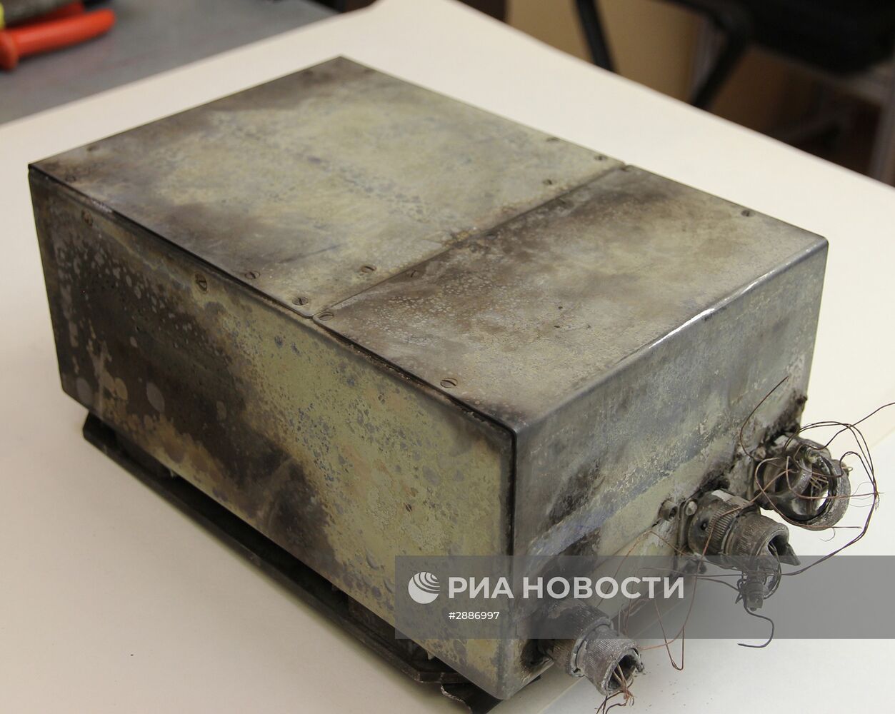 Бортовые самописцы разбившегося самолета МЧС РФ Ил-76