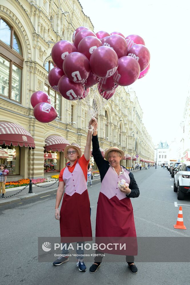 День мороженого в ГУМе