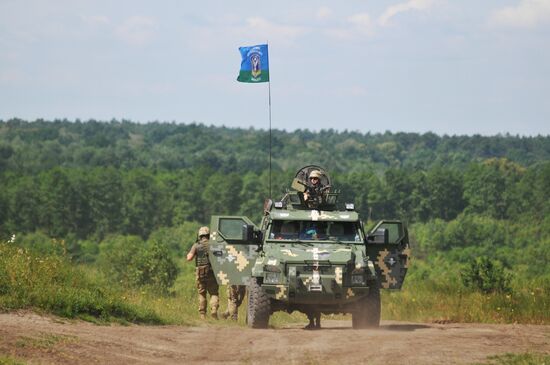 Активная фаза учений Rapid Trident на Украине