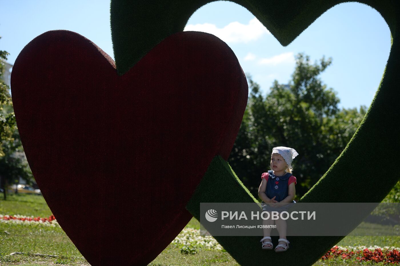 Крестный ход в честь Дня памяти святых Петра и Февронии в Екатеринбурге