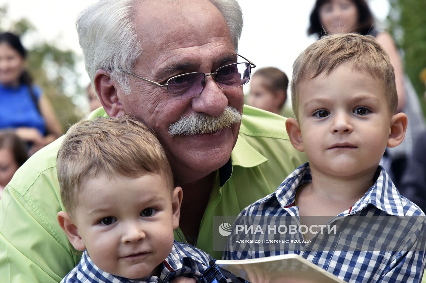 Фестиваль близнецов и двойняшек