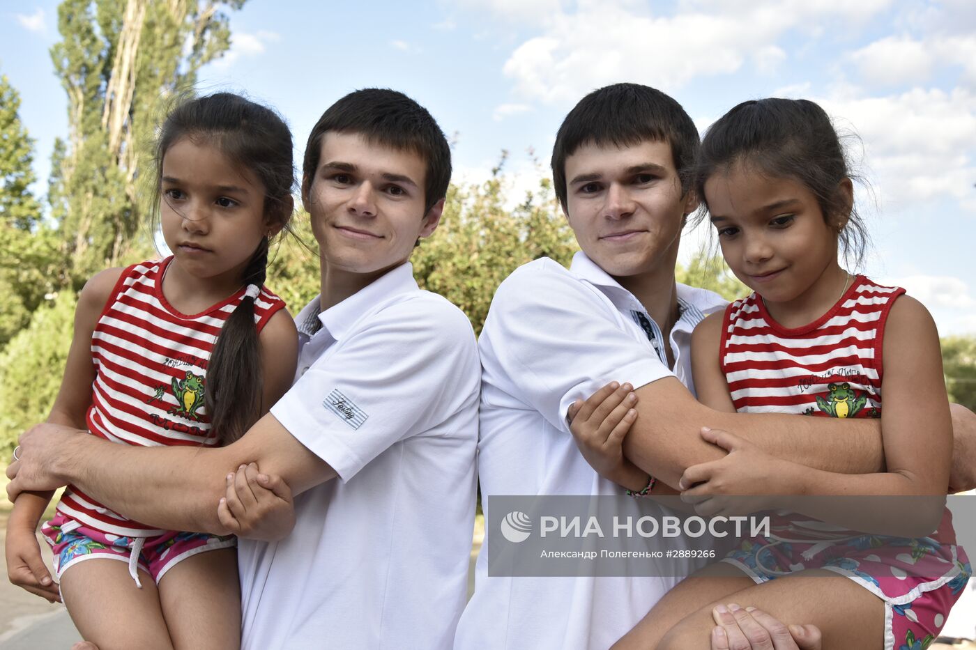 Фестиваль близнецов и двойняшек
