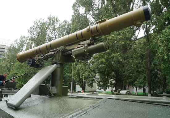 Выставка вооружения Балтийского флота в рамках празднования Дня города