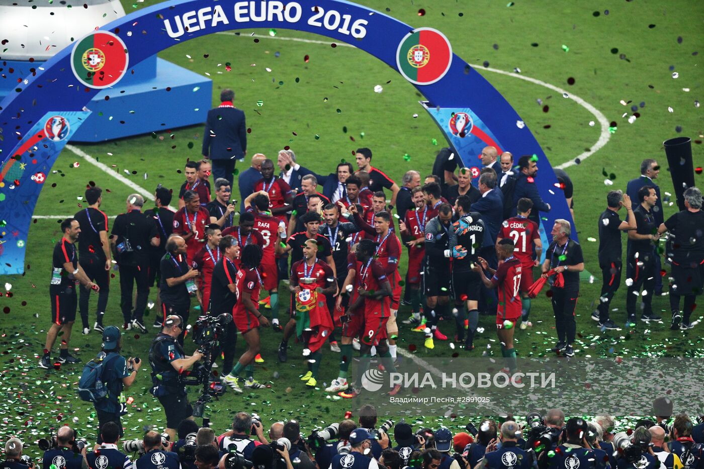 Футбол. Чемпионат Европы - 2016. Финал. Матч Португалия - Франция