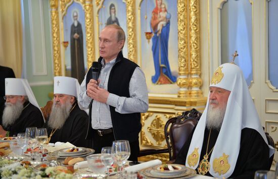 Президент РФ В. Путин посетил Валаам