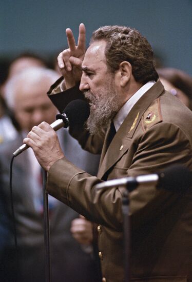 Официальный визит М.С.Горбачева на Кубу