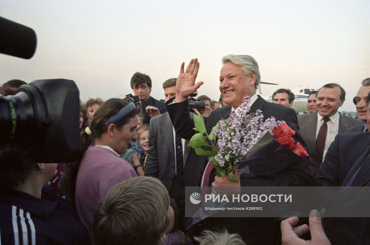 Председатель Верховного Совета РСФСР Б.Н. Ельцин