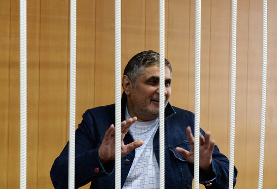 Рассмотрение ходатайства следствия об аресте Захария Калашова в Тверском суде