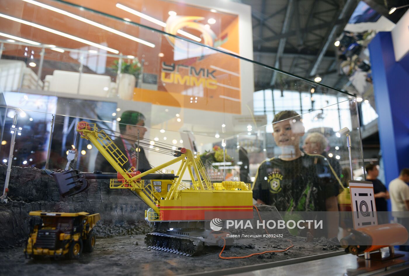 Международная выставка "Иннопром-2016". День четвертый