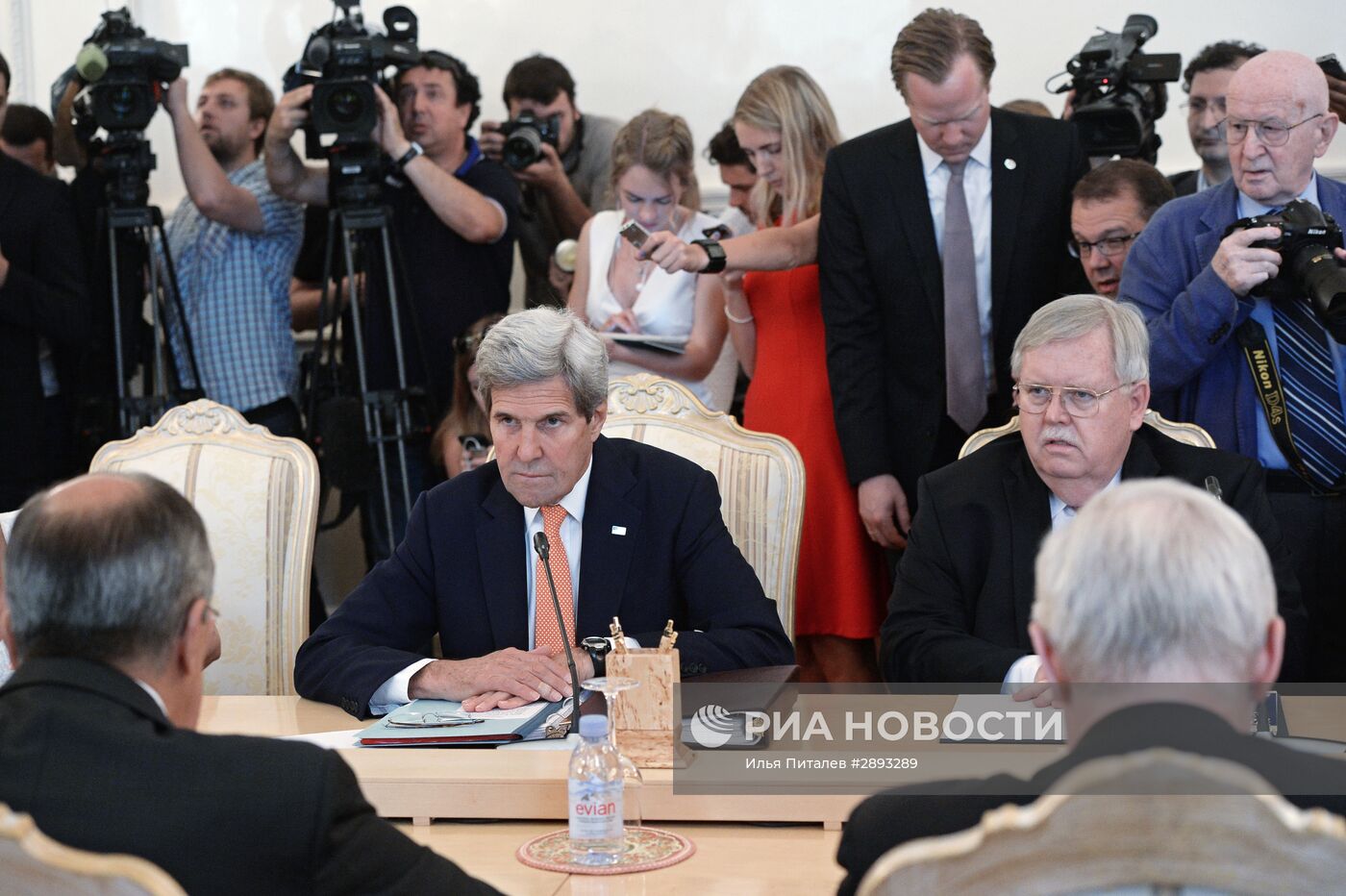 Встреча главы МИД РФ С. Лаврова с Госсекретарем США Дж.Керри
