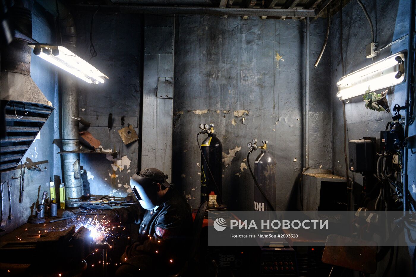 Автобусно-троллейбусный парк в Великом Новгороде