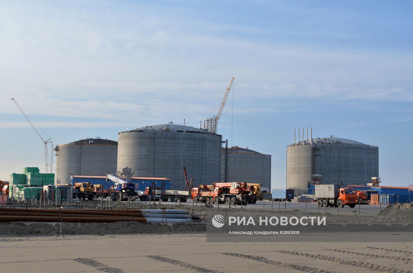 Строительство завода по сжижению природного газа на Ямале