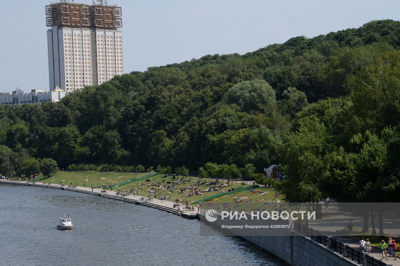 Жара в Москве