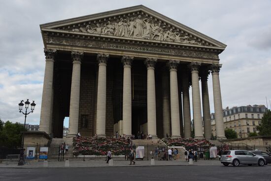 Города мира. Париж