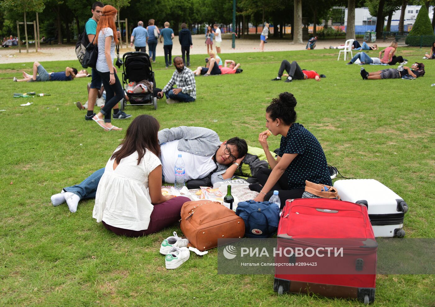 Города мира. Париж