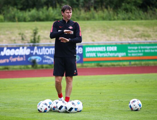 Футбол. Учебно-тренировочный сбор ФК "Спартак"