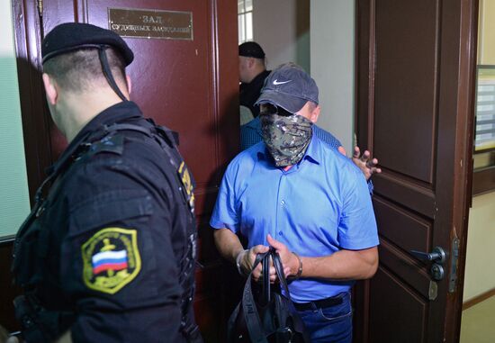 Рассмотрение ходатайства следствия об аресте сотрудников СК РФ по Москве