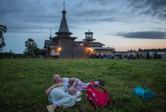 Иринарховский крестный ход. День второй