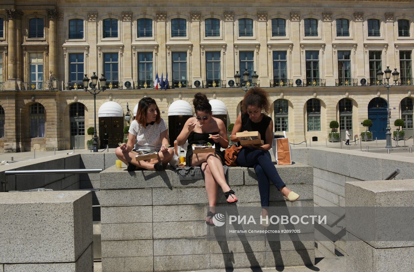 Города мира. Париж