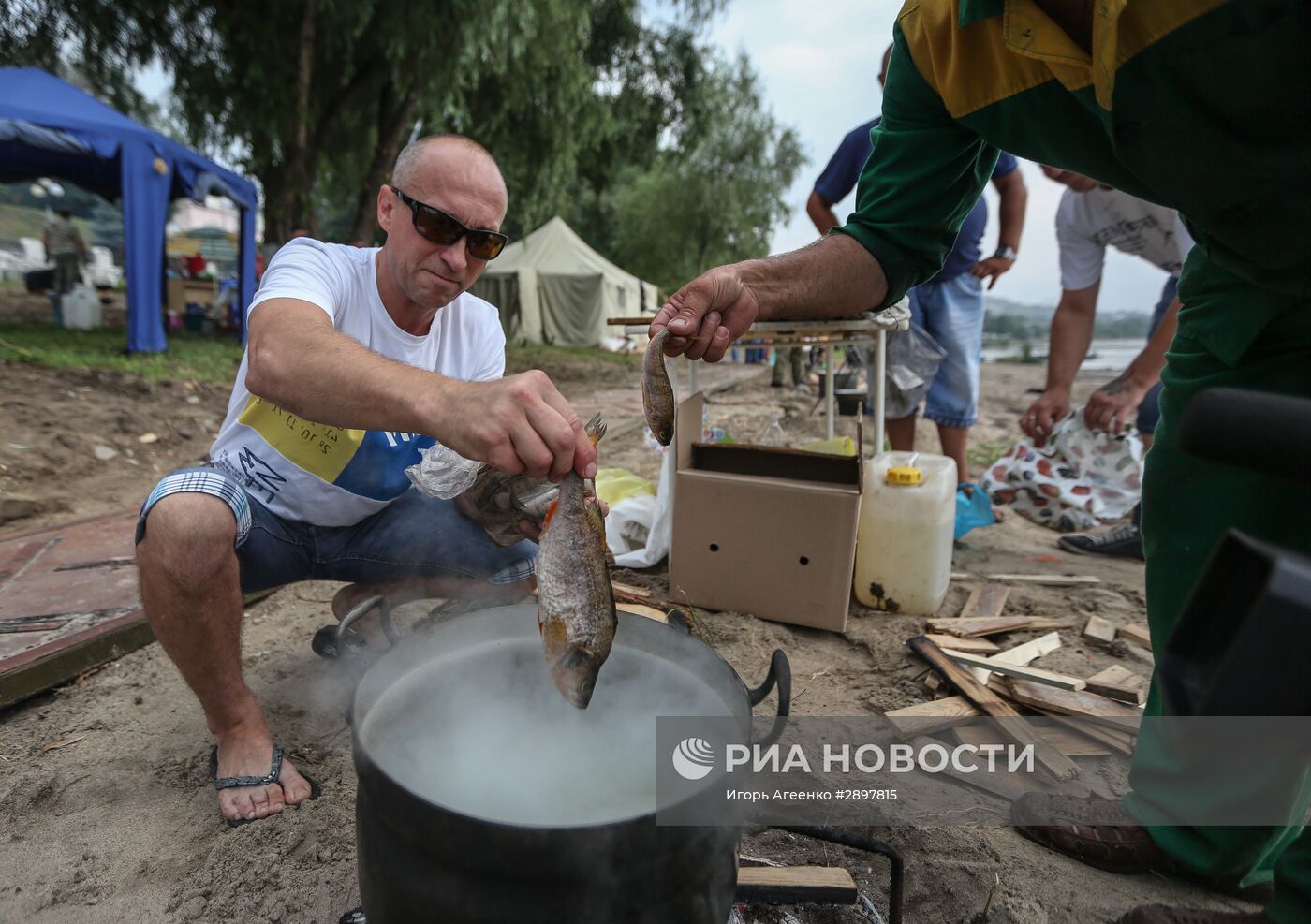 Фестиваль ухи в Саратовской области