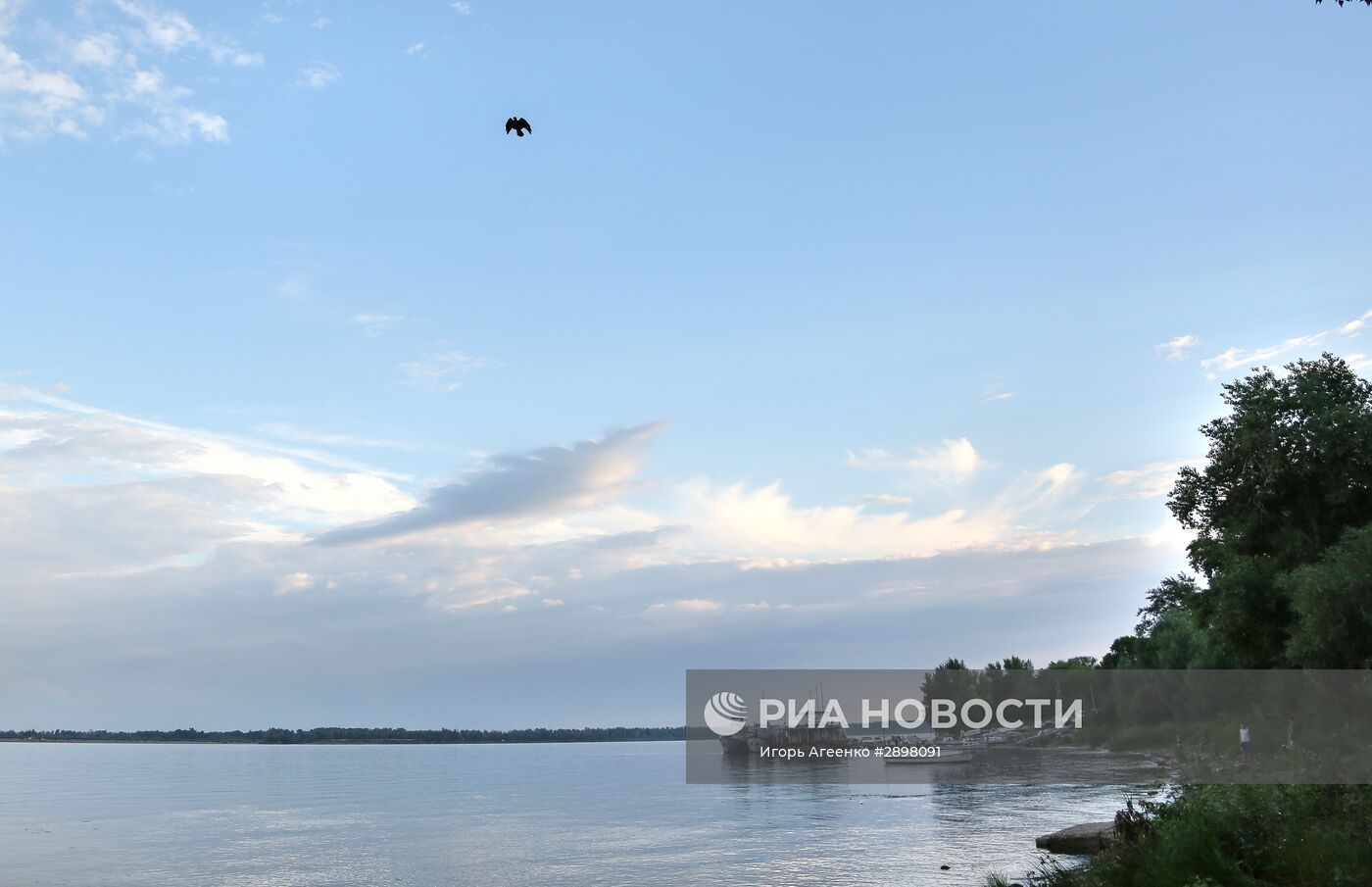 На берегу реки Волги в Саратовской области