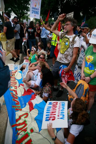 Акция сторонников Б.Сандерса в Филадельфии