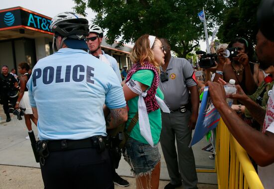 Акция сторонников Б.Сандерса в Филадельфии