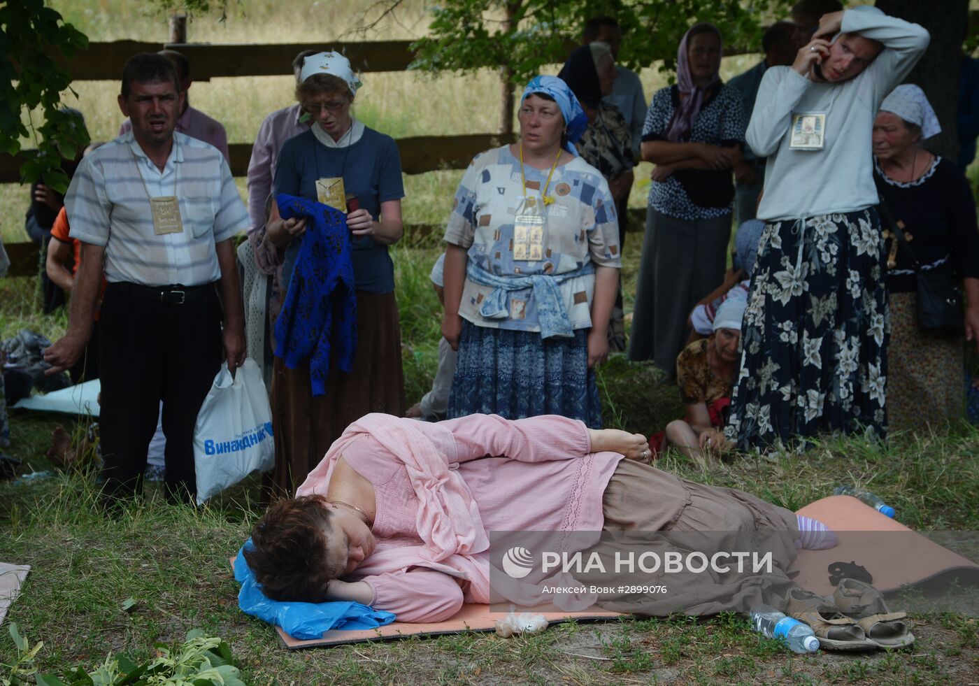 Всеукраинский крестный ход мира, любви и молитвы за Украину заблокирован в Киевской области