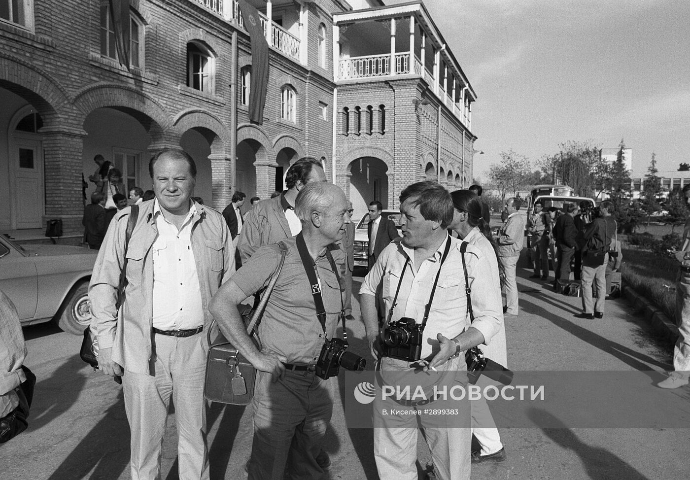 Журналистика СССР. Журналисты СССР. Корреспондент СССР. Журналистика 1960.