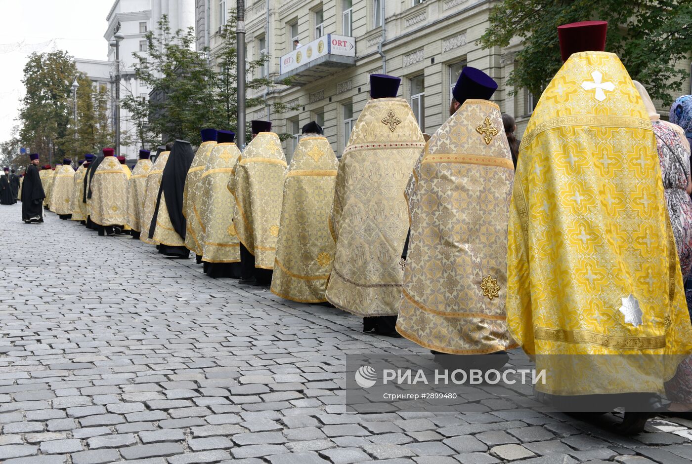 Всеукраинский крестный ход мира, любви и молитвы за Украину