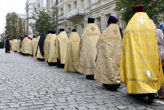 Всеукраинский крестный ход мира, любви и молитвы за Украину